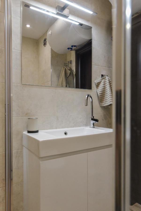 The Grunge Spot - Charming New 1-Bedroom By Flat Mаnager София Экстерьер фото